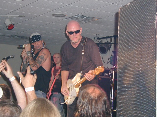 aa-Kendall-JAck bass-front row